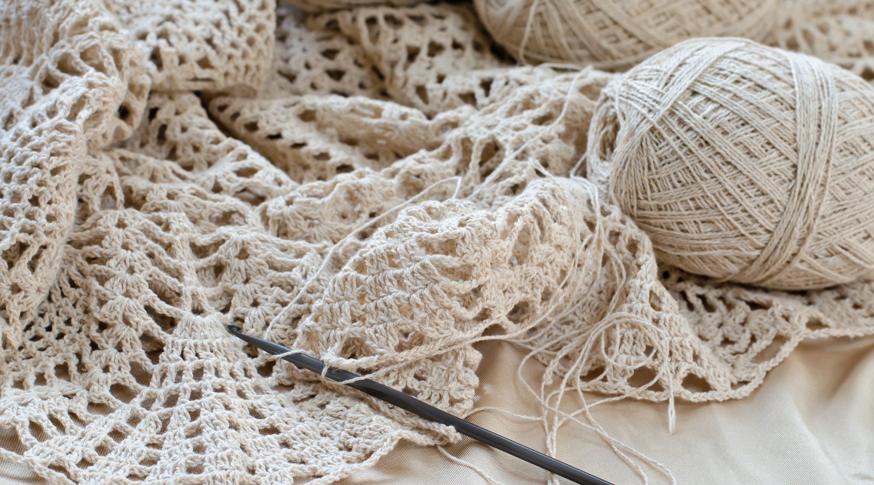 Crochet Trend: Get Inspired by Guipure Fabrics