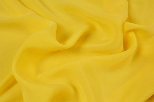 3 Mts - Vegan silk - Cupro Satin - SCARLET (Yellow) - OFFER: 16,10€/Mt-Roll-FabricSight