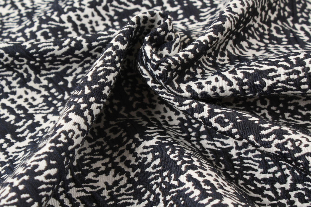 Abstract Bicolor Jacquard-Fabric-FabricSight