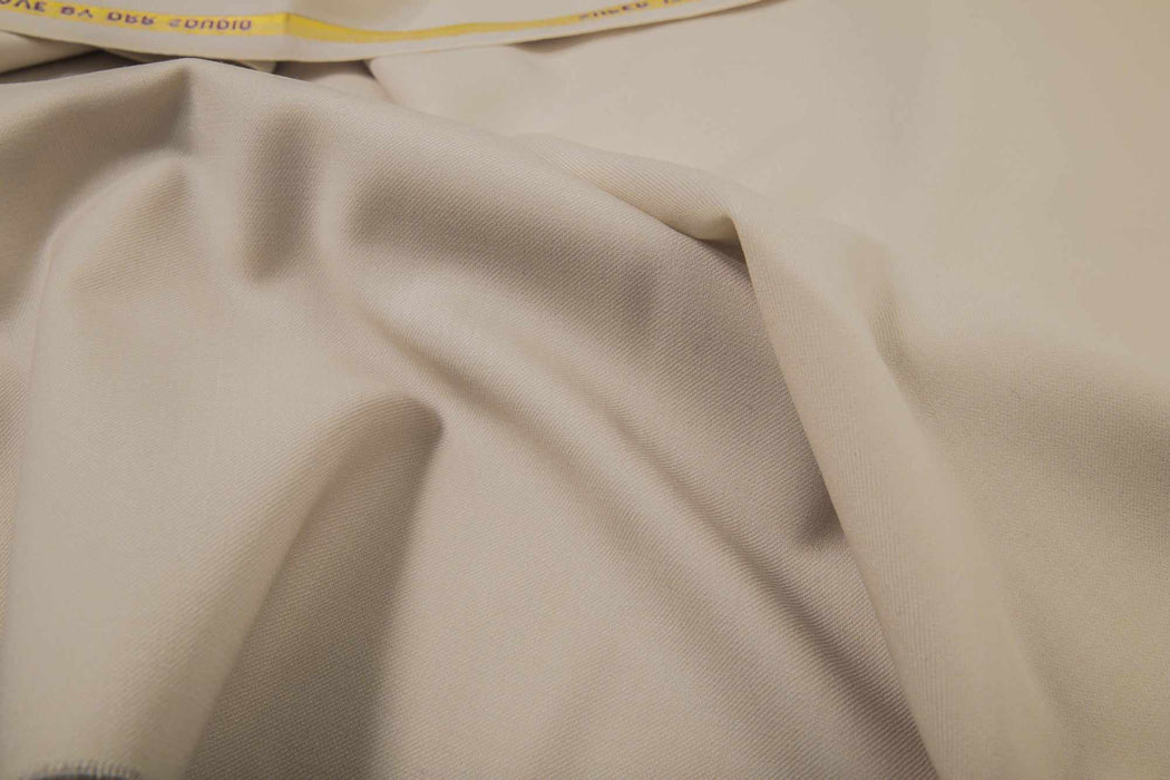 swatch-Bespoke - Tailoring Super 120's Virgin Wool for Suiting - Pons-Fabric-FabricSight