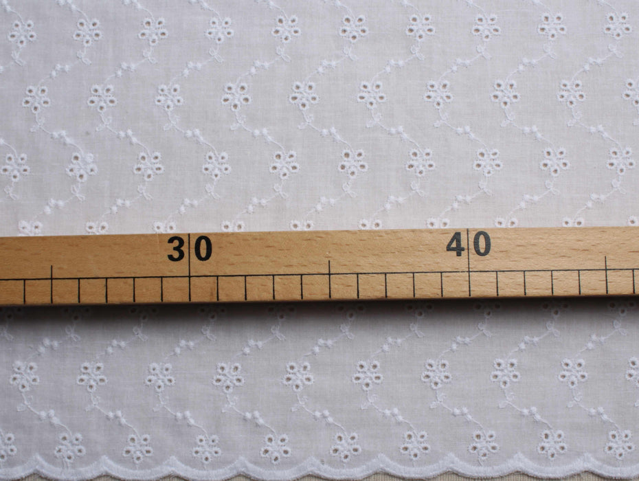 swatch-Floral Embroidery on Cotton Poplin - 2 Sides Scallop-Fabric-FabricSight