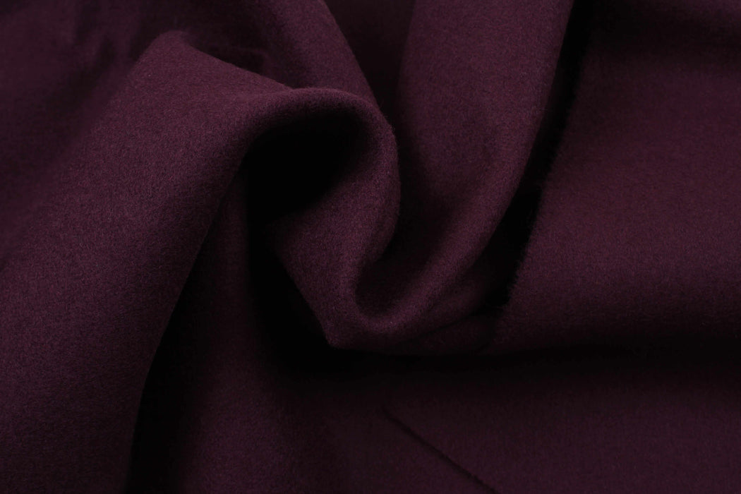 swatch-Heavyweight Virgin Wool for Coats - Purple-Fabric-FabricSight
