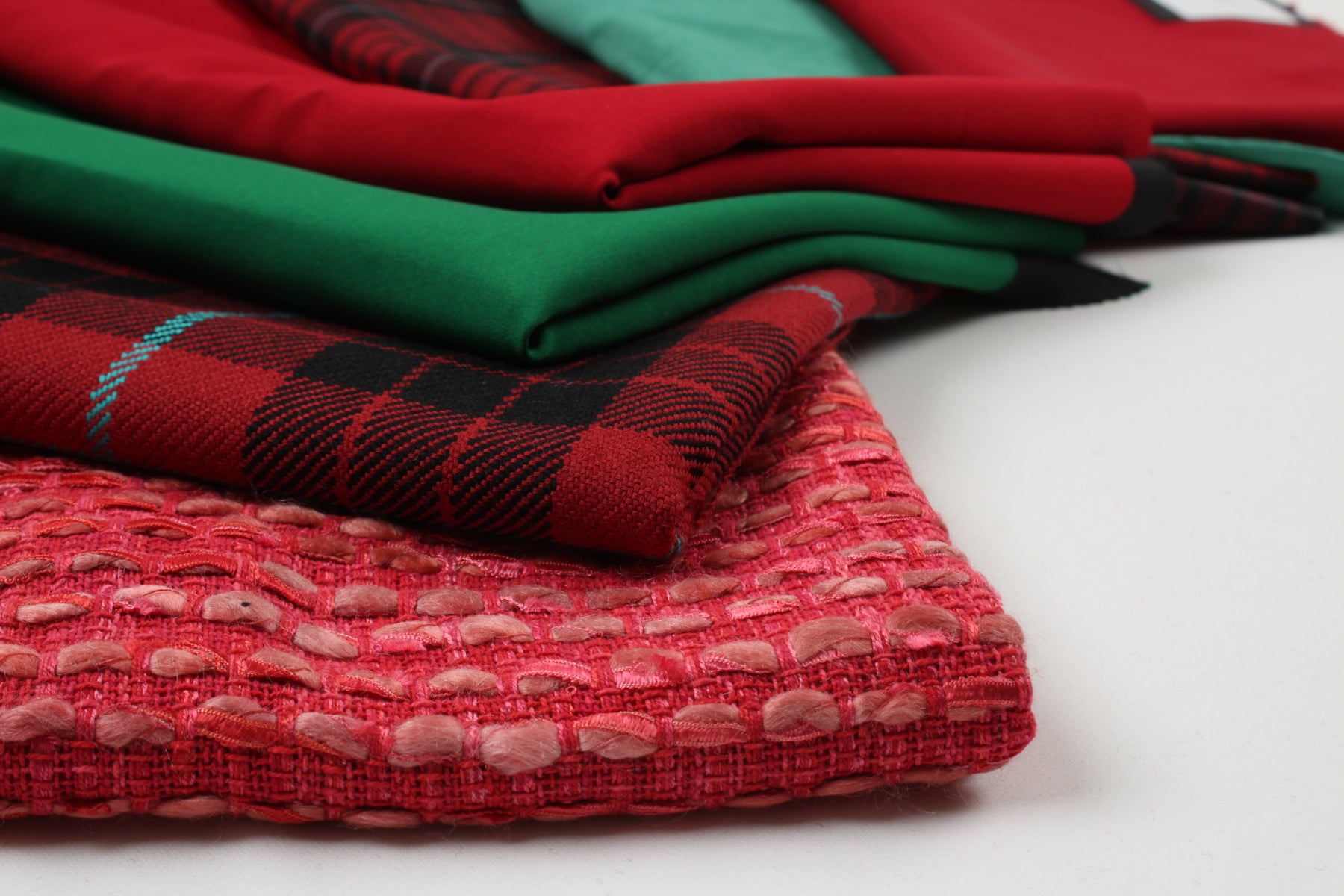 Best Fabrics for a Festive Christmas Wardrobe