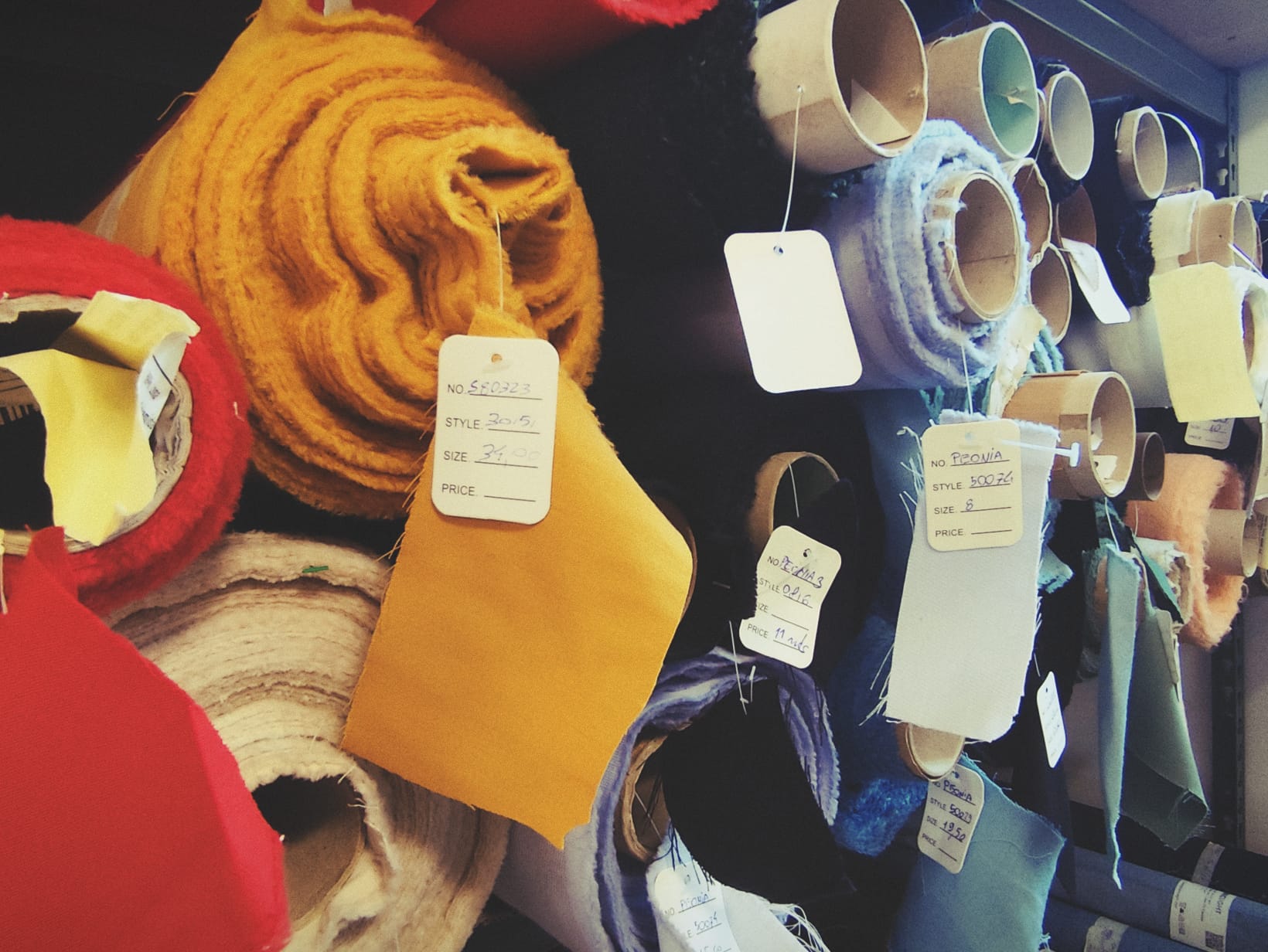 Virgin Wool vs. Recycled Wool: What’s the Difference and Why It Matters?