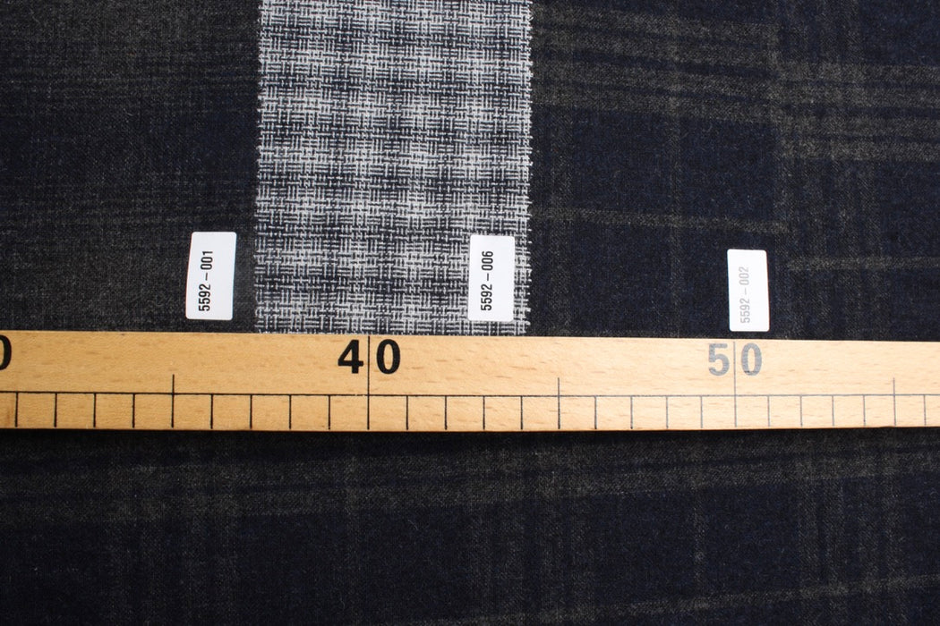Wool Blend Checked Fabric – Lightweight Plaid for Overshirts & Jackets