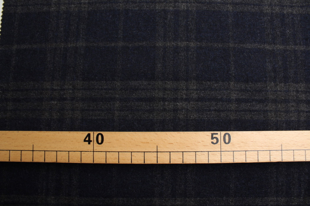 Wool Blend Checked Fabric – Lightweight Plaid for Overshirts & Jackets