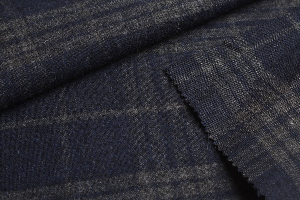 Wool Blend Checked Fabric – Lightweight Plaid for Overshirts & Jackets
