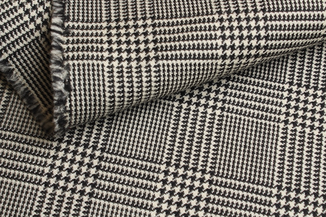 Luxury Double-Face Prince of Wales Wool – Structured Pure Wool – Designer Stock