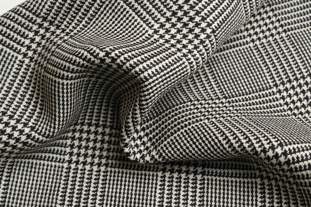 Luxury Double-Face Prince of Wales Wool – Structured Pure Wool – Designer Stock