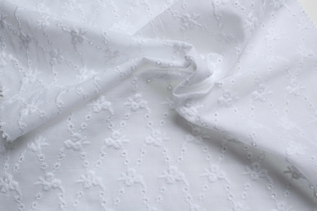 swatch-Floral Embroidered Cotton Poplin - 2 Sides Scallop-Fabric-FabricSight