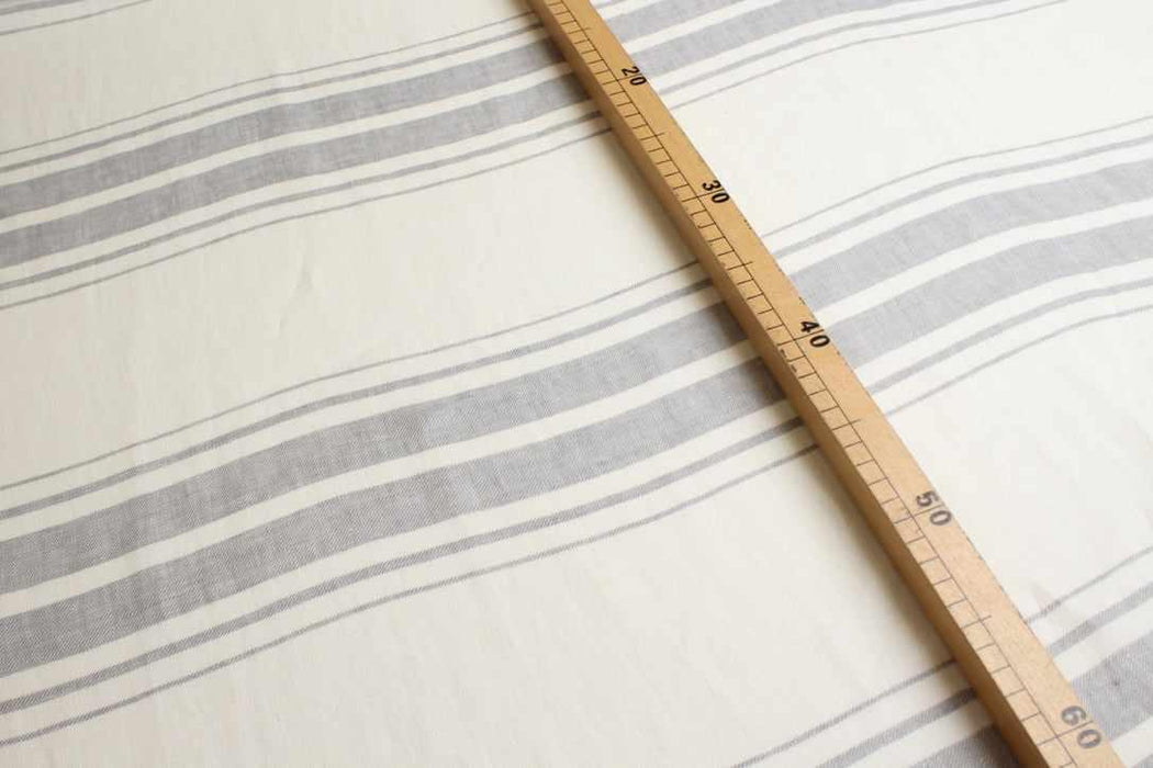 Swatch-Rapport Stripes Mid-Weight washed Linen-Fabric-FabricSight