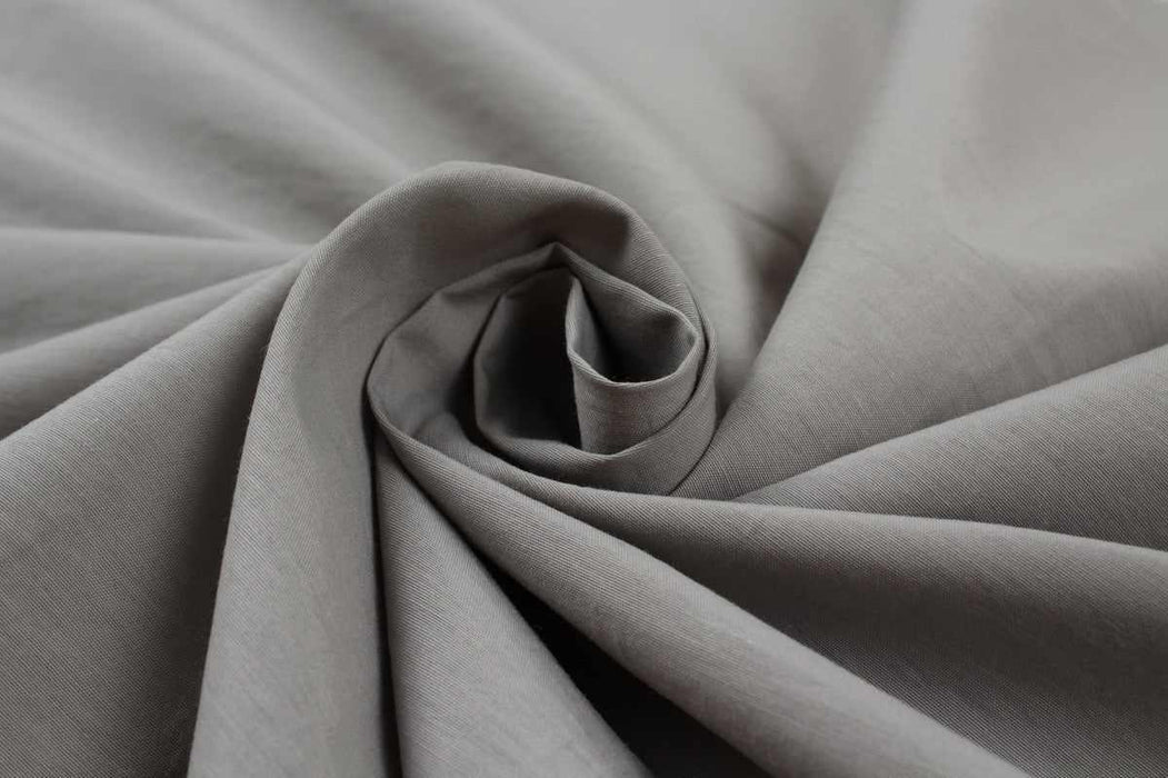 swatch-Cotton Polyester Shiny Poplin - Grey-Fabric-FabricSight