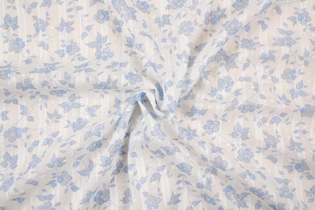 swatch-Printed Cotton Fil-Coupé - Floral-Fabric-FabricSight
