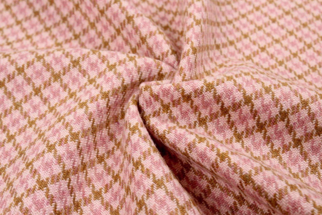 swatch-Recycled Wool Blend - Houndstooth - Pink-Fabric-FabricSight