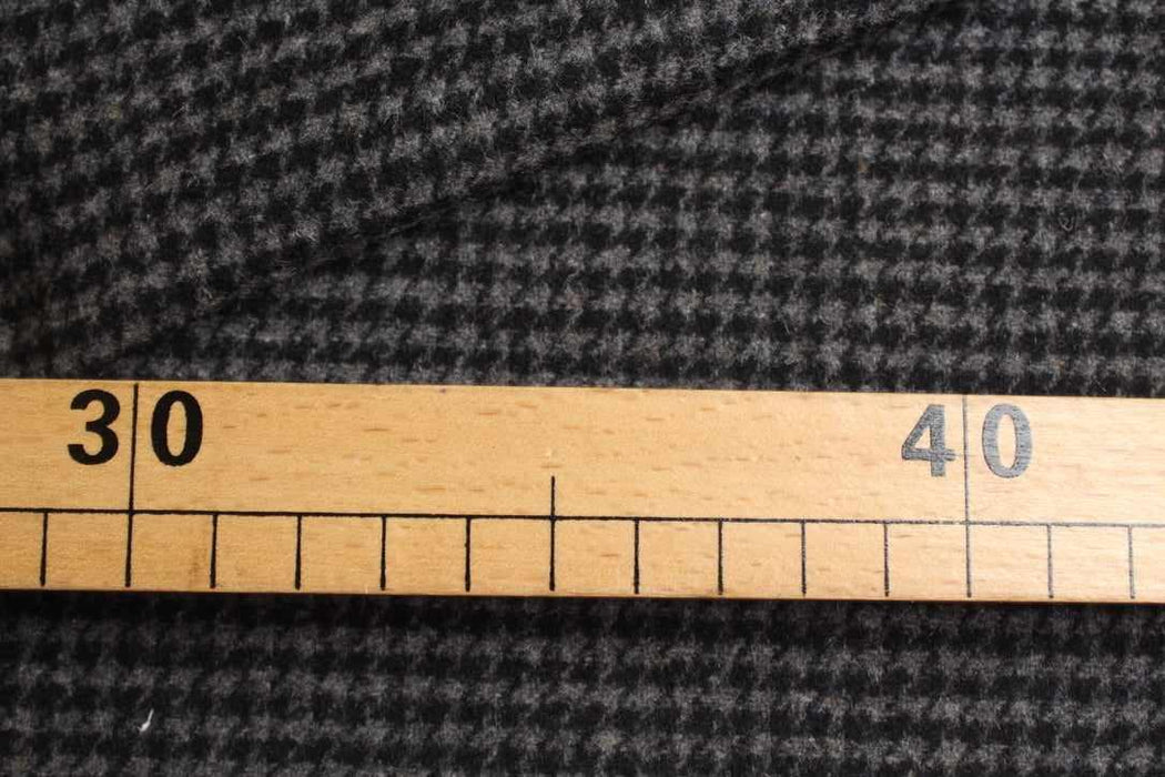 swatch-Wool Blend Houndstooth Coating – Heavy Winter Fabric – 5 Colors-Fabric-FabricSight